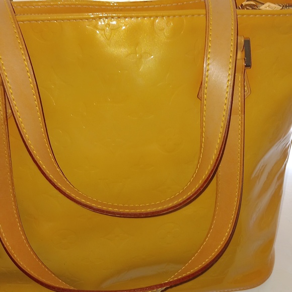 AUTHENTIC Louis Vuitton Monogram Vernis yellow zip top tote - Picture 8 of 16